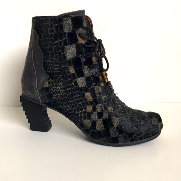 Papucei boots - Picture 2 of 11